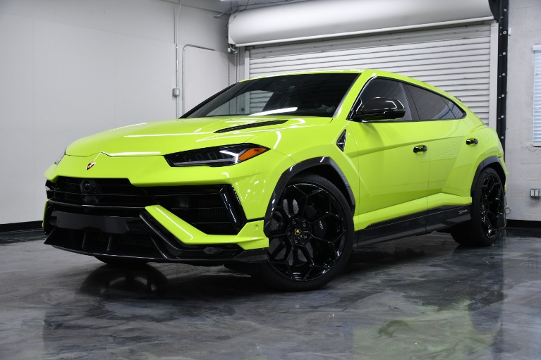 Used 2024 Lamborghini Urus Performante for sale $314,857 at Motorcars of Palm Beach in Delray Beach FL