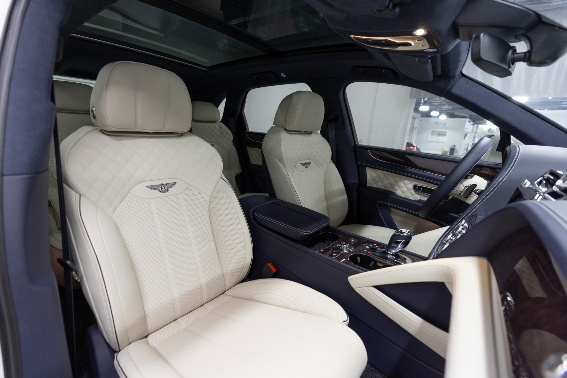 Used 2023 Bentley Bentayga Azure For Sale ($267,991) | Motorcars